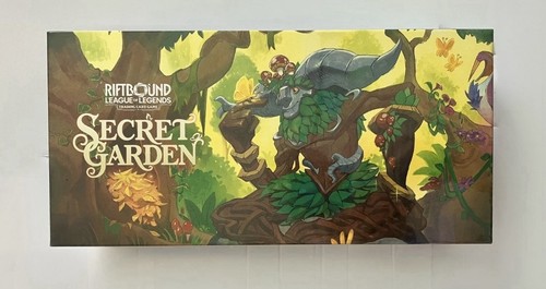 Hand secret garden - in,